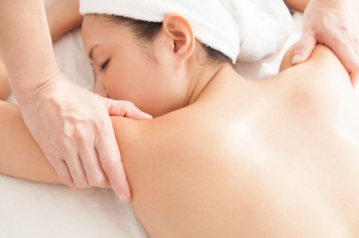 HOTリンパ排毒ボディケア全身（１１０分）																																																	