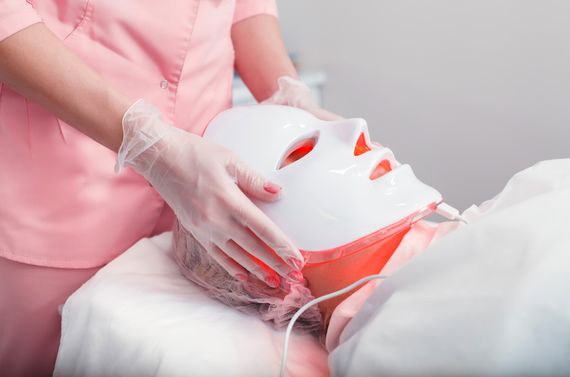 秋津の当エステサロンでは光フェイシャルを受けられます