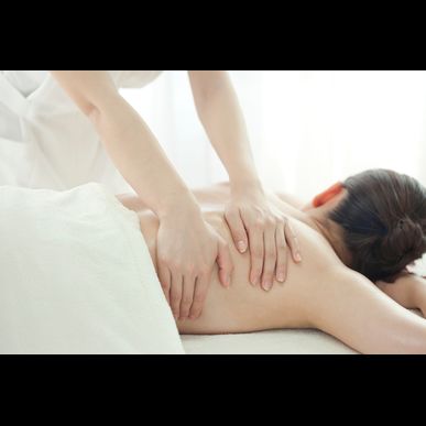 秋津の当エステサロンではしわやたるみを改善できます